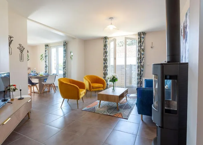 בית נופש Le Moulin Neuf By Interhome *
